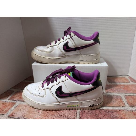 Nike Air Force 1 '07 Just Do It White Vivid Purple DX3933-100 Youth Sz 7 Women 9 - Picture 4 of 9